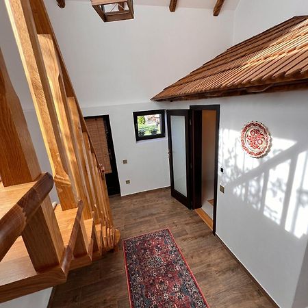 Bed and Breakfast Famives Vendeghaz Racul Exterior foto