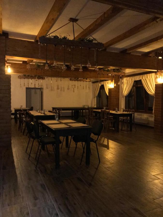 Bed and Breakfast Famives Vendeghaz Racul Exterior foto