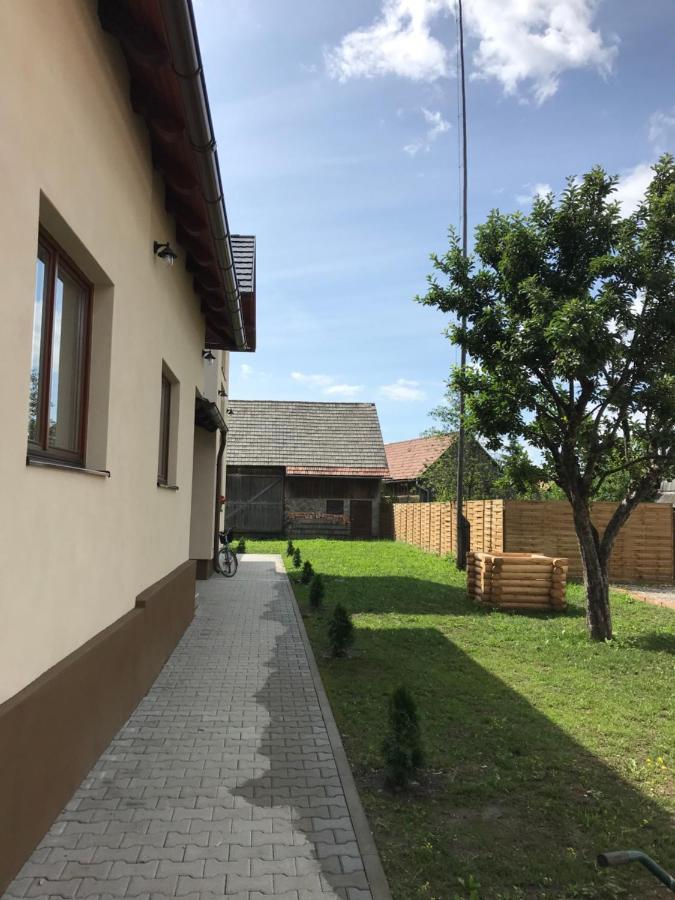Bed and Breakfast Famives Vendeghaz Racul Exterior foto