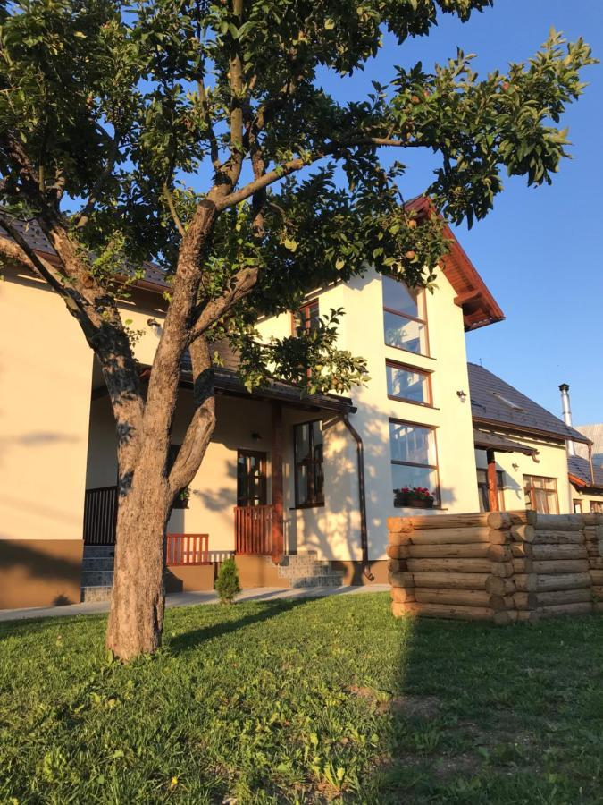 Bed and Breakfast Famives Vendeghaz Racul Exterior foto