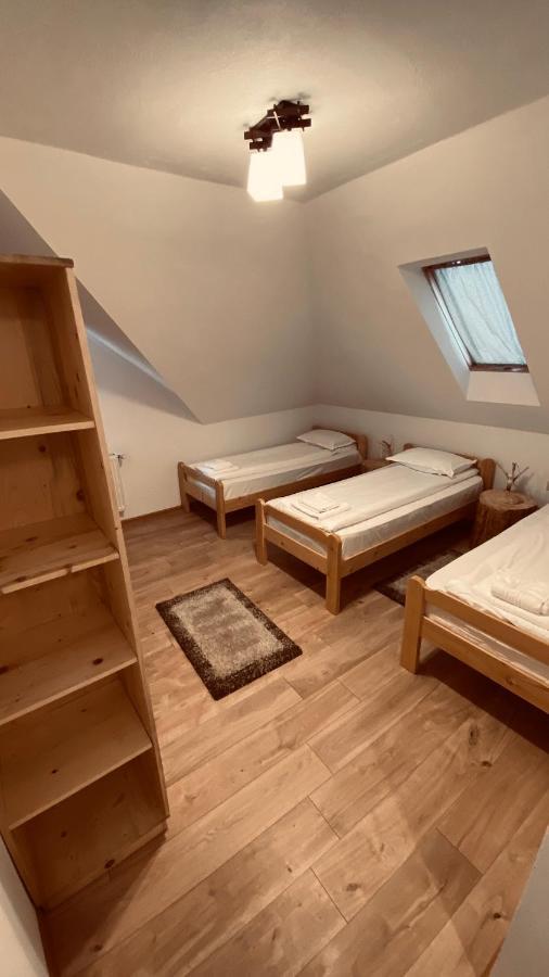 Bed and Breakfast Famives Vendeghaz Racul Exterior foto