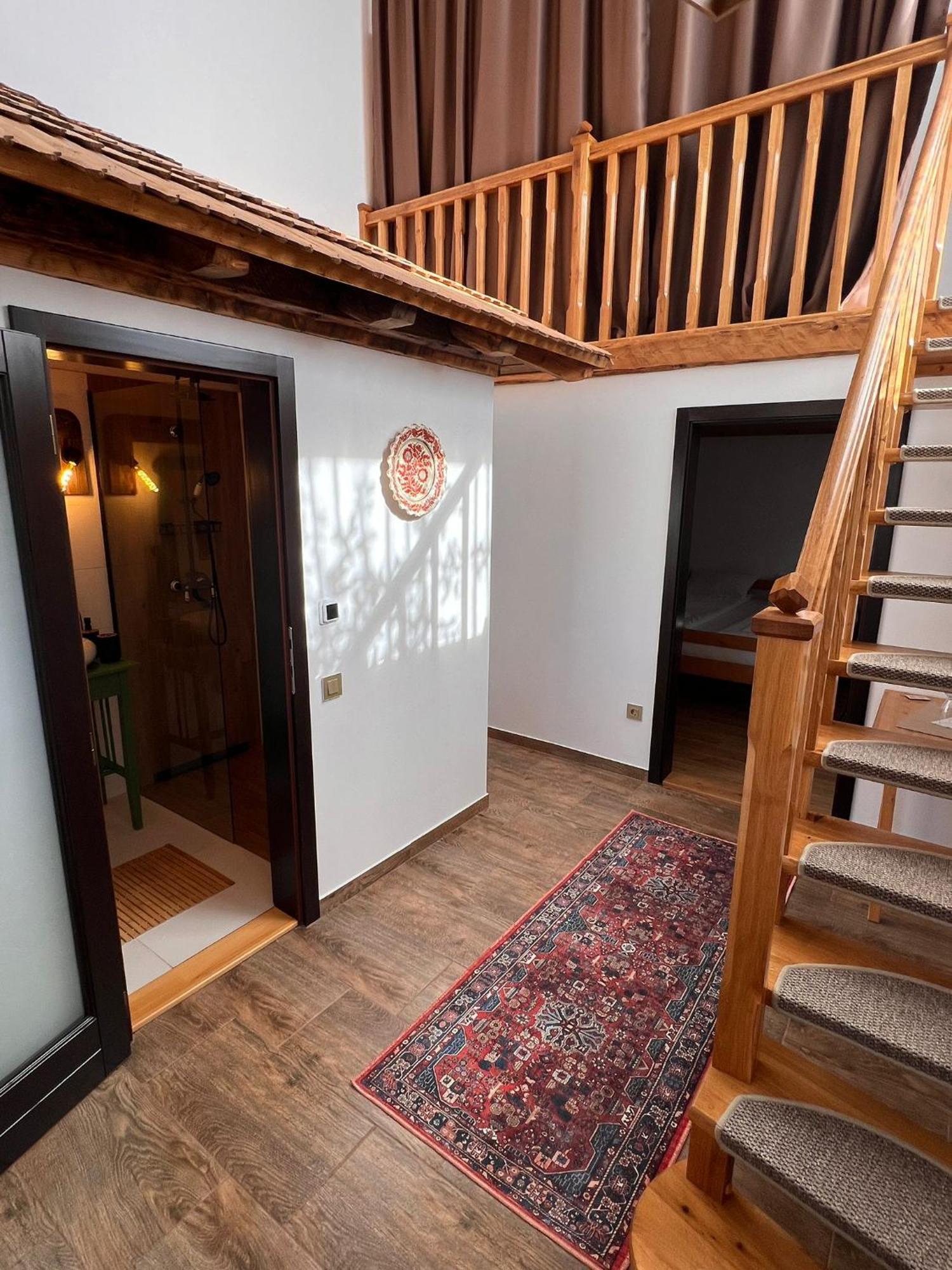 Bed and Breakfast Famives Vendeghaz Racul Exterior foto
